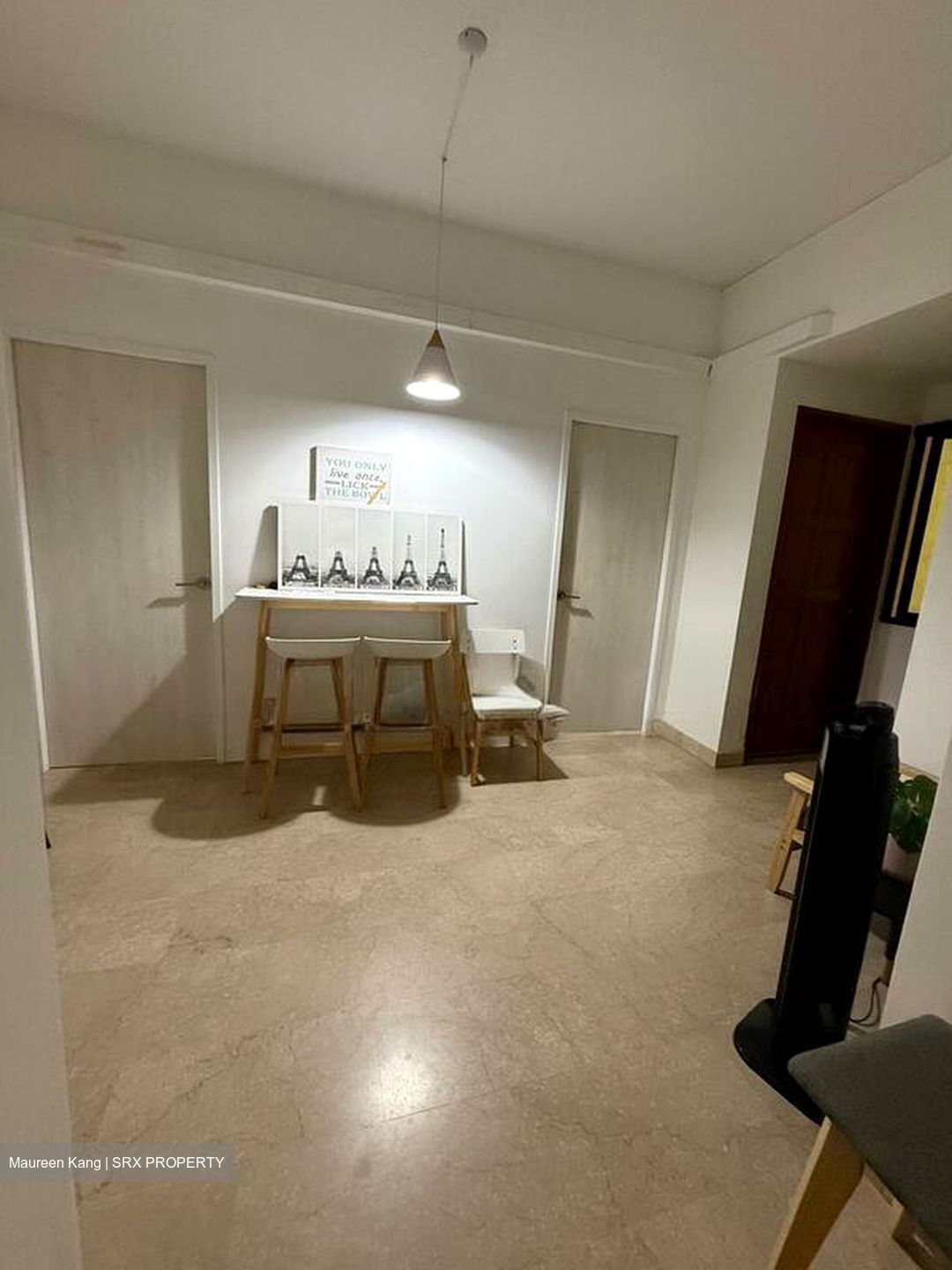 Simsville (D14), Condominium #574650791